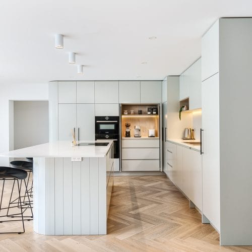 68BradleyDr_01-500x500